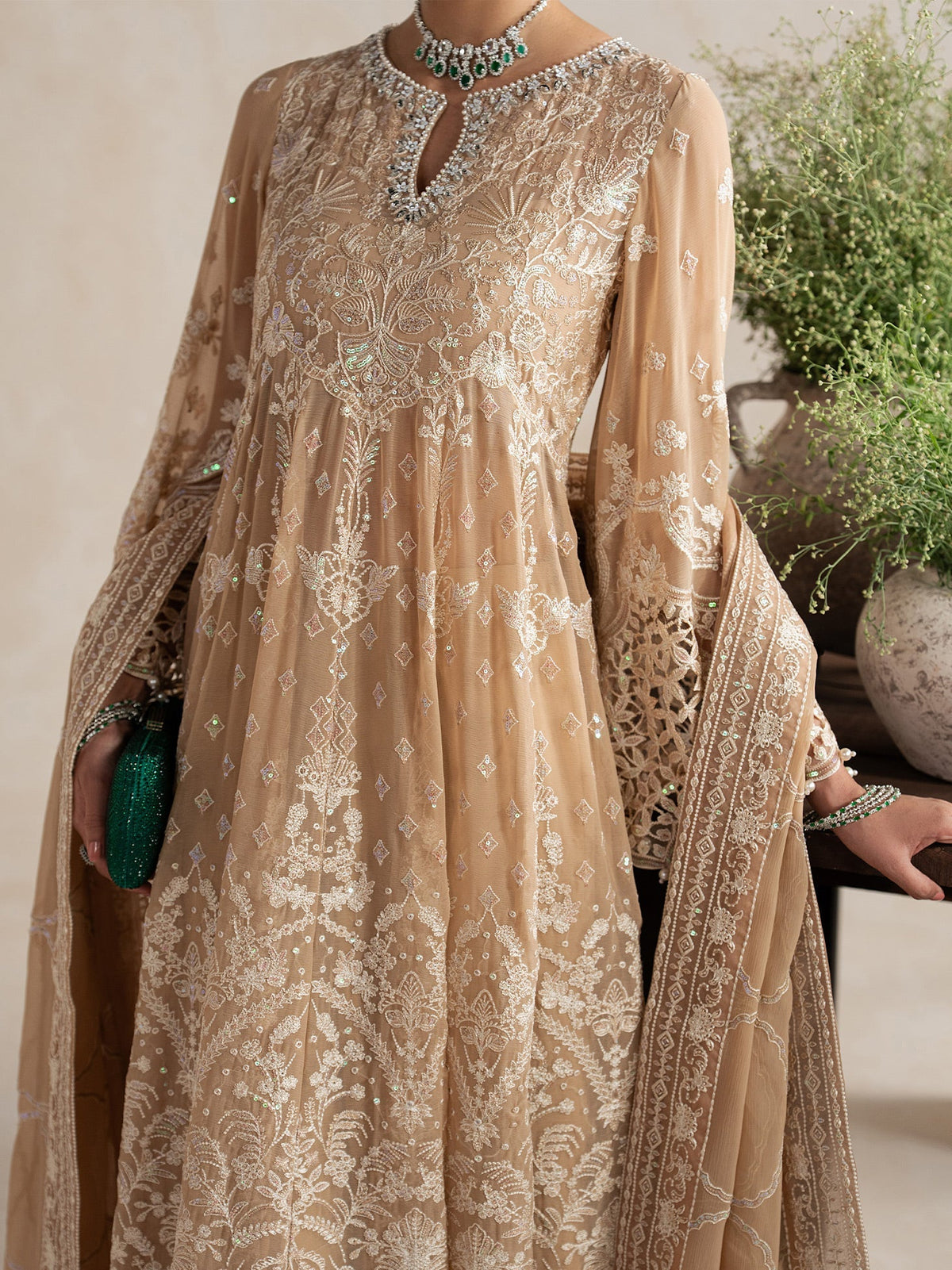 Gulaal | Inaaya Embroidered Chiffon 26 | Niaa, image 4