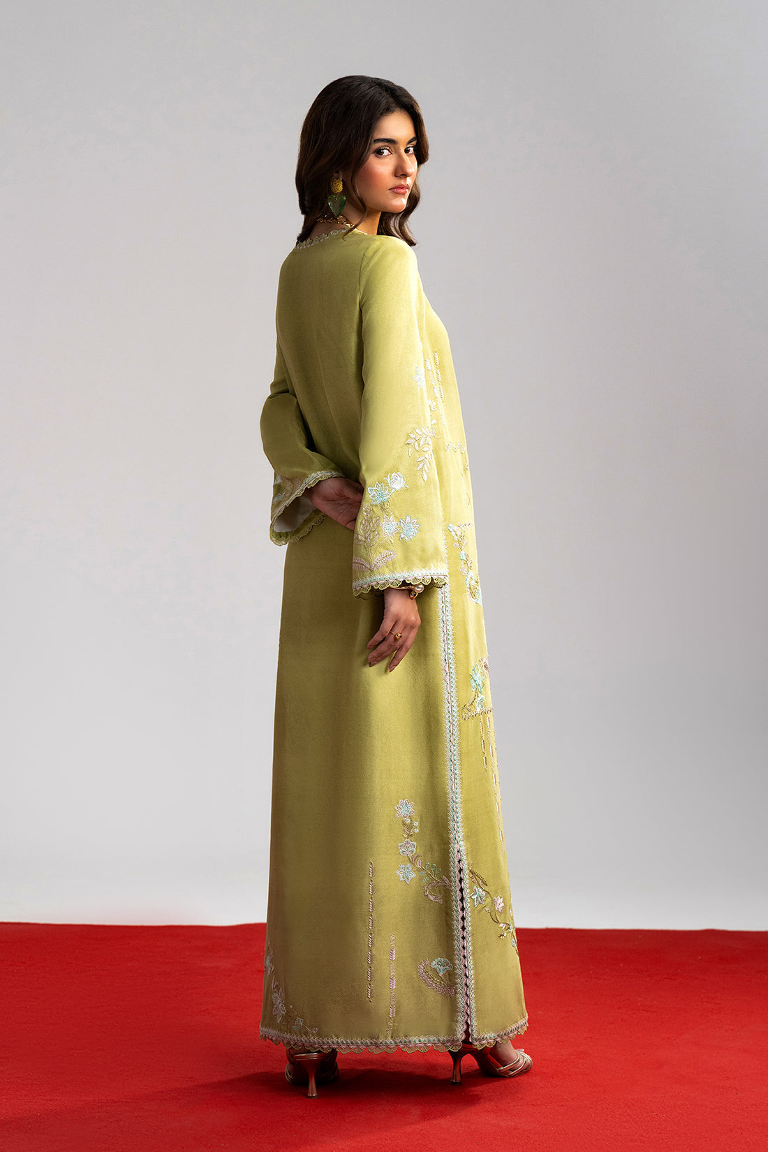 Nyra | Luxe Line Pret | Novira