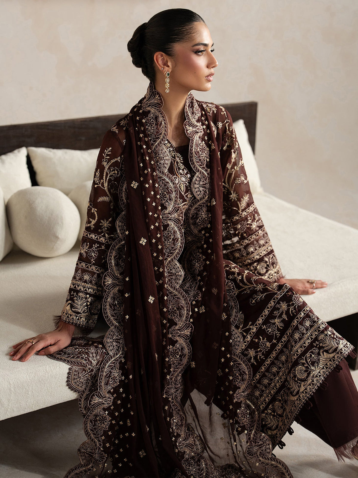 Gulaal | Inaaya Embroidered Chiffon 26 |Sofiya, image 9