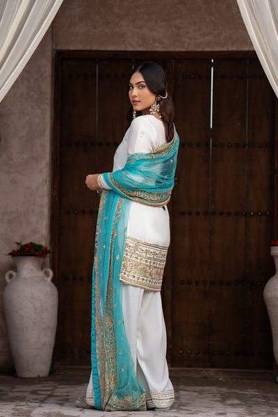 Erum Khan | Sakhiyan Formals | SUFAID PHOOL -  Erum Khan Formal - Original Designer Dress - House of Maryam