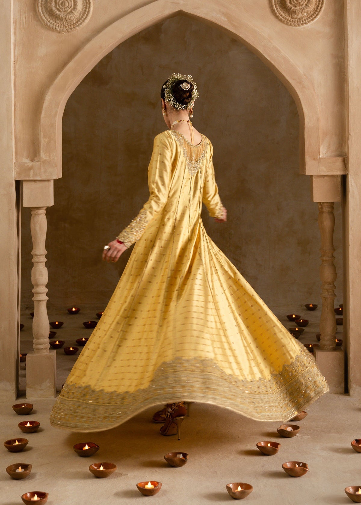 Kanwal Malik | Shehnai Luxury Pret 26 | Roohi, image 4