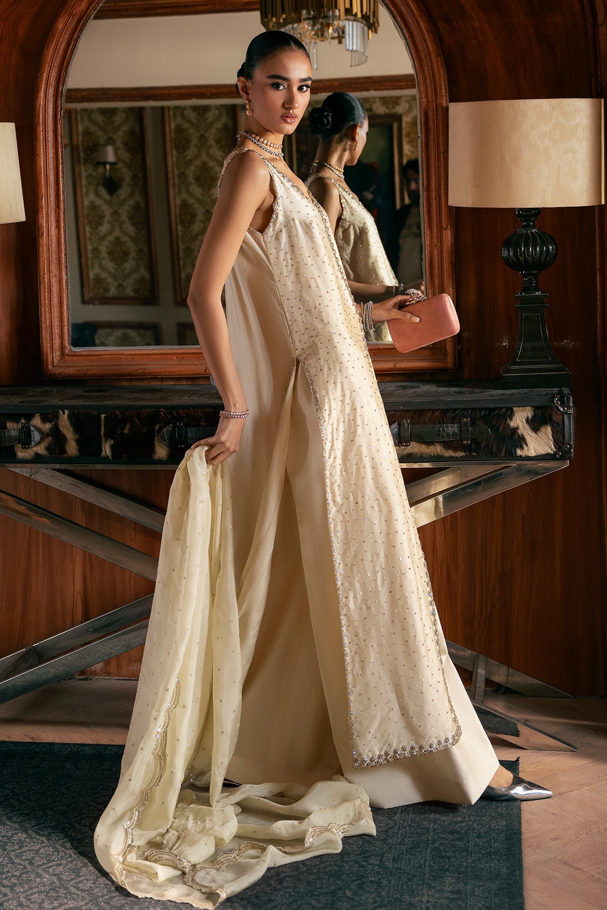 Mina Kashif | Emilie Formals | Rosia, image 4
