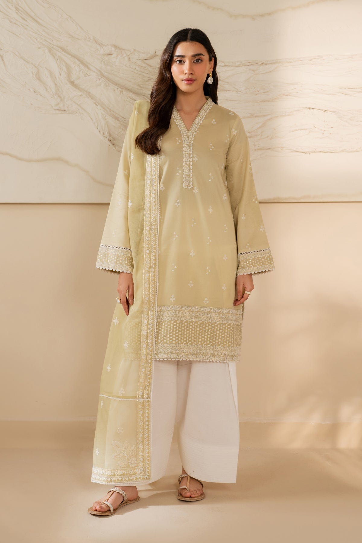 Xenia Formals | Ready to Wear | VISTA