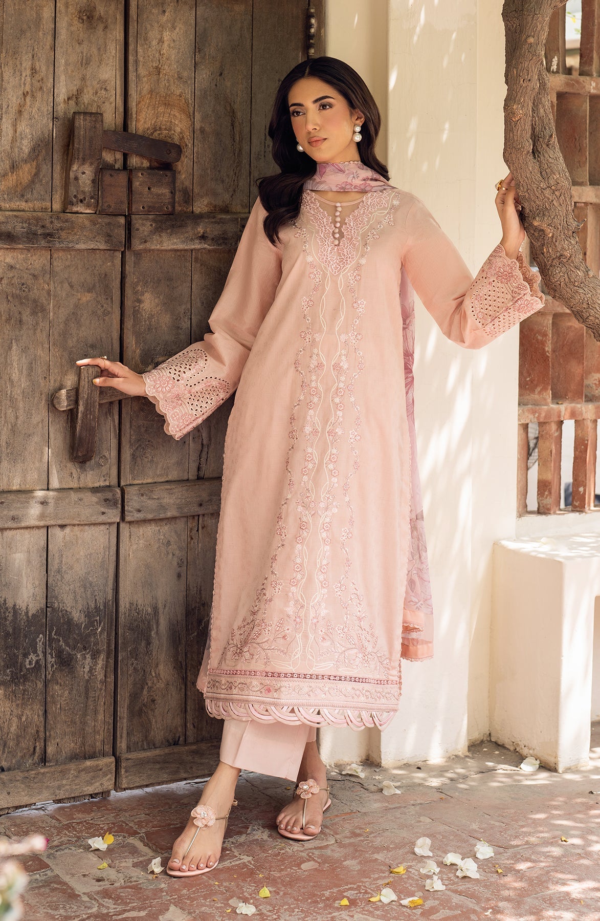 Zarif | Nura Textured Lawn 25 | VIYANA -  Zarif Ladies Clothes - Original Designer Dress - House of Maryam