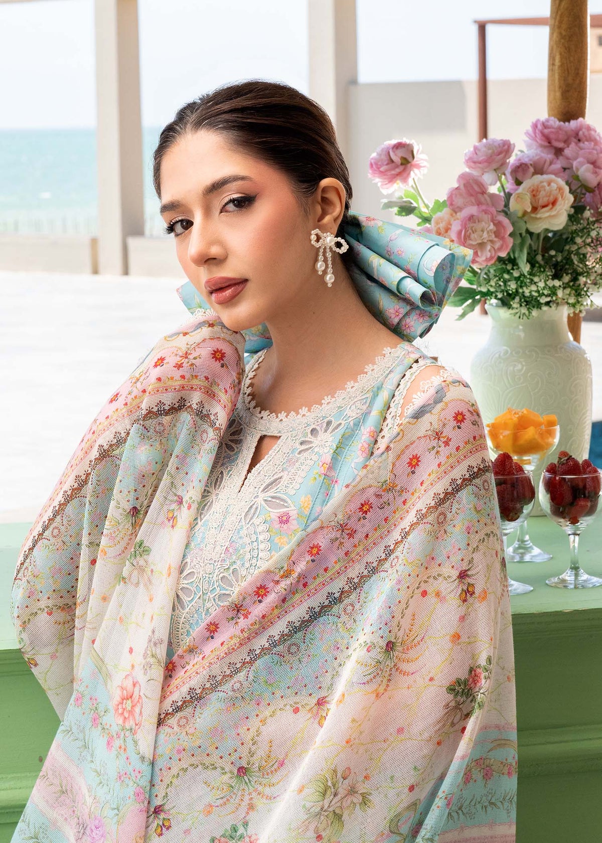 Kanwal Malik | Mira Summer Lawn 26 | Tiya, image 4