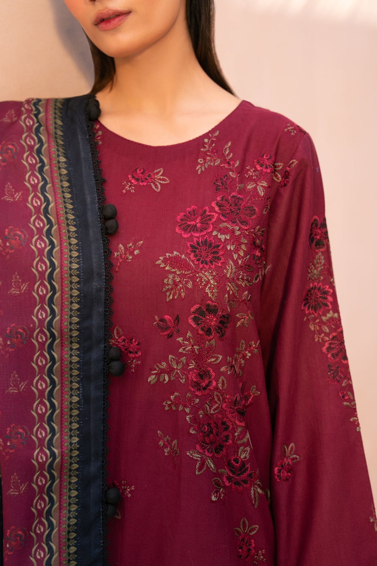 Xenia Formals | Ready to Wear | AZUL, image 3