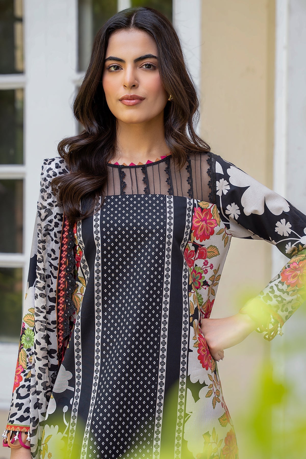 Charizma | C Print Lawn | CP6-21, image 4