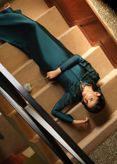 Mahum Asad | Private Hour | Emerald Tonic