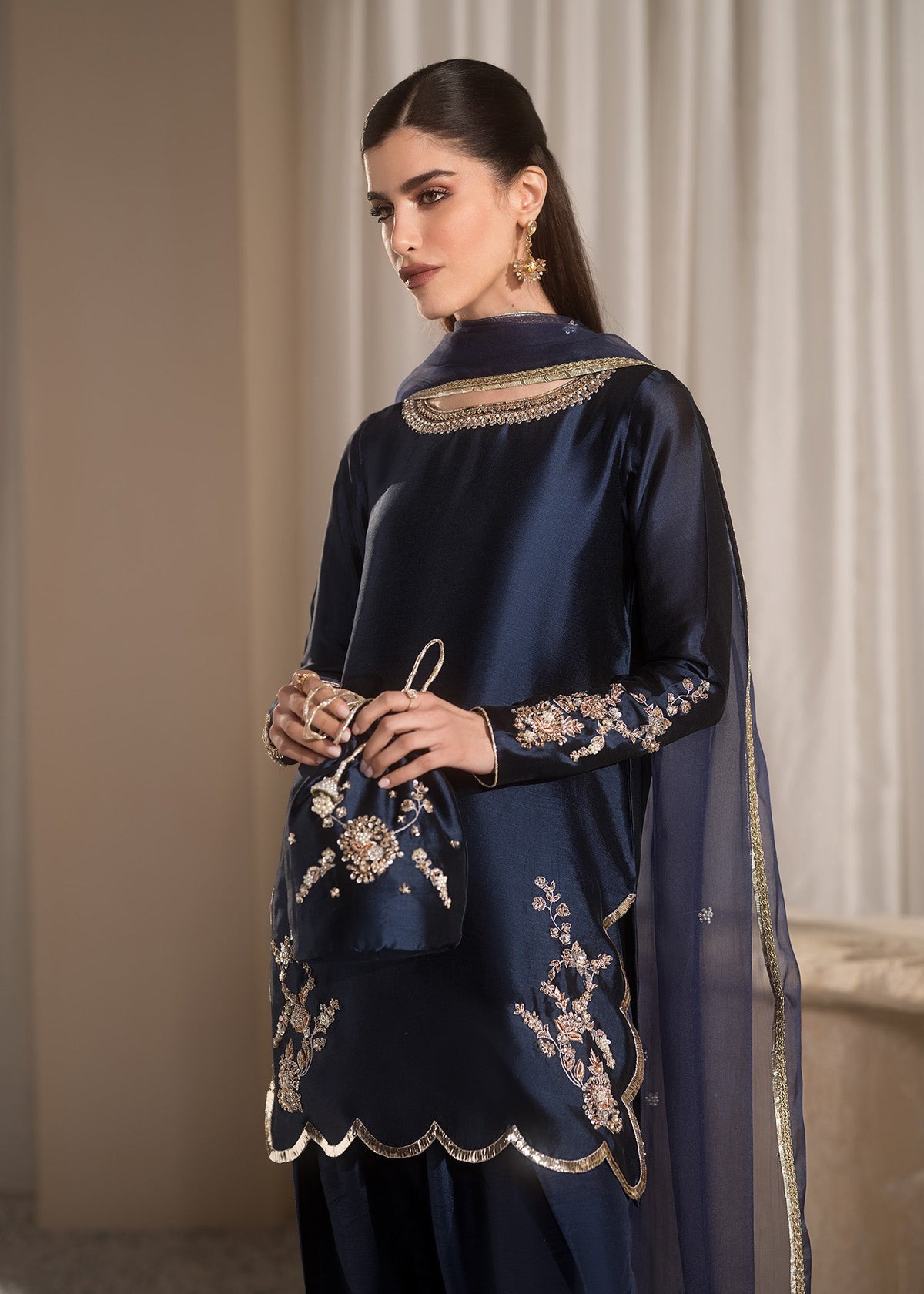 Mahum Asad | Breaking the Bar | Diva -  Mahum Asad Ladies Clothes - Original Designer Dress - House of Maryam