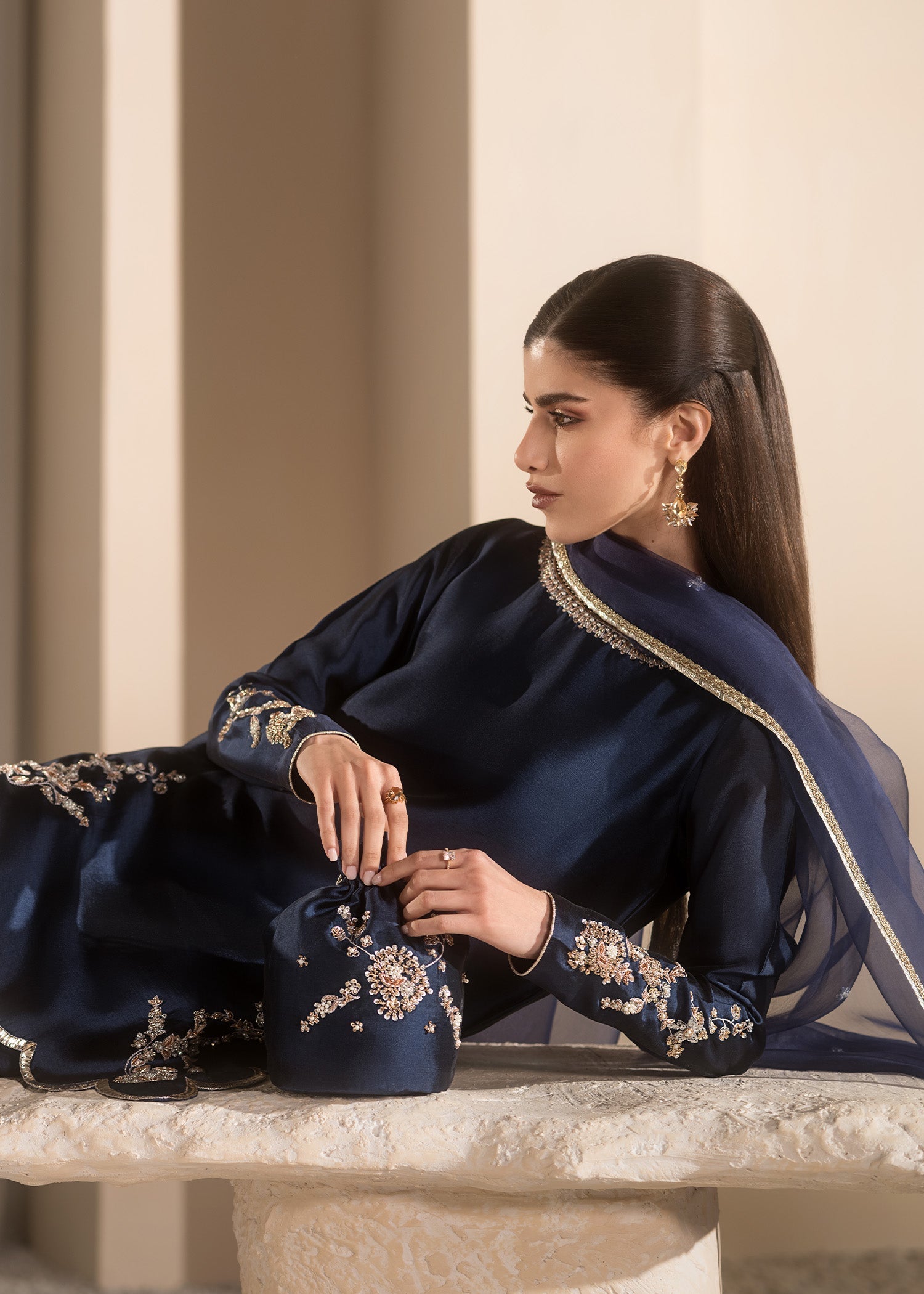 Mahum Asad | Breaking the Bar | Diva -  Mahum Asad Ladies Clothes -  House of Maryam