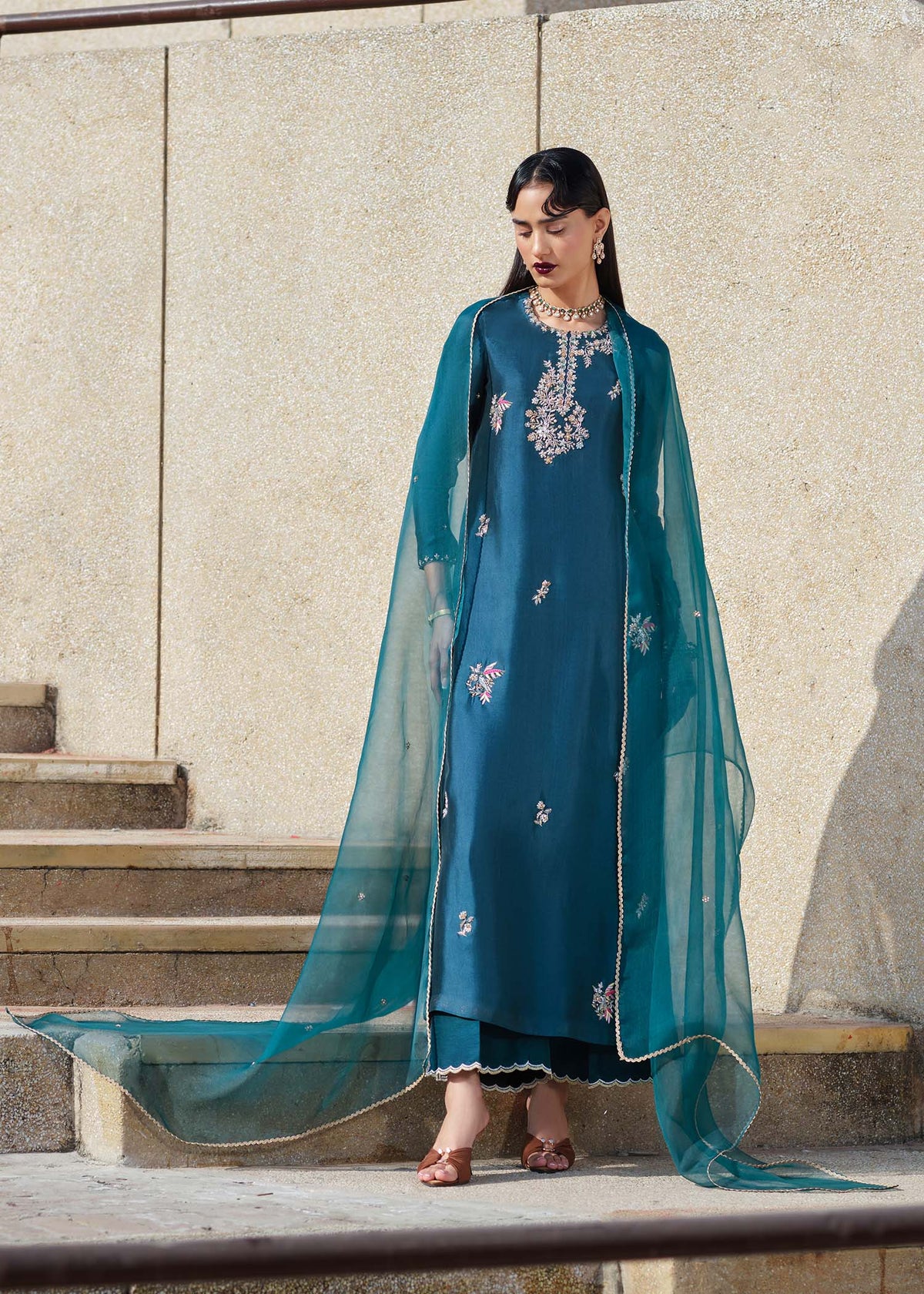 Mahum Asad | Sarai Luxury Formals | Emerald Command-2