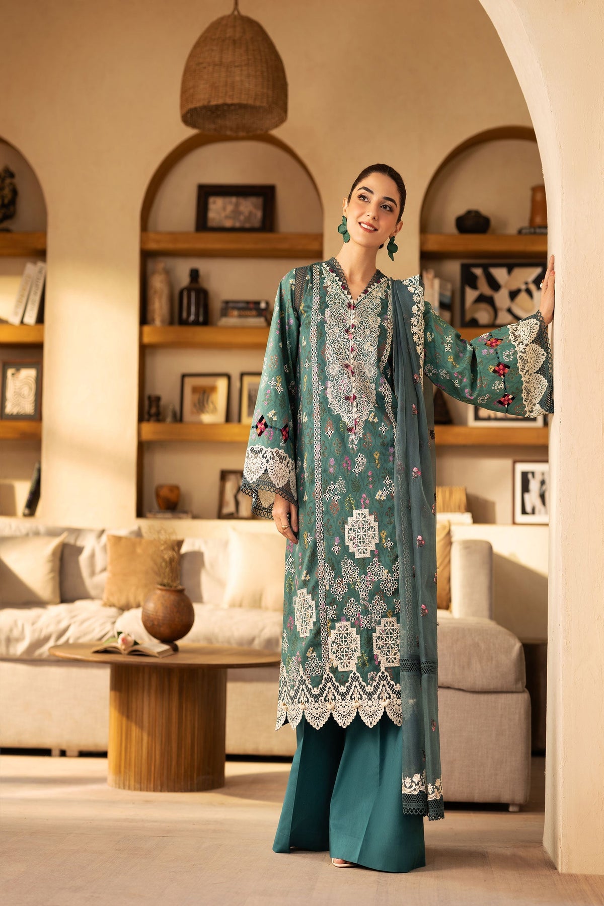 Maryam Hussain | Luxury Lawn 25 | Seashell -  Maryam Hussain Ladies Clothes - Original Designer Dress - House of Maryam