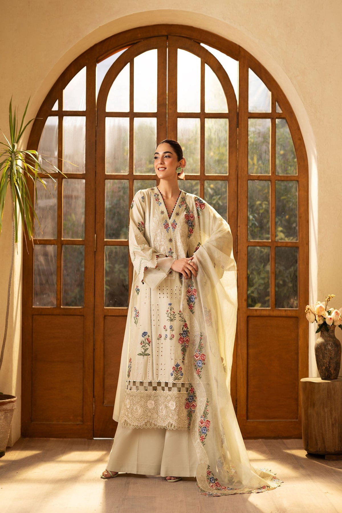 Maryam Hussain | Luxury Lawn 25 | Mint -  Maryam Hussain Ladies Clothes - Original Designer Dress - House of Maryam
