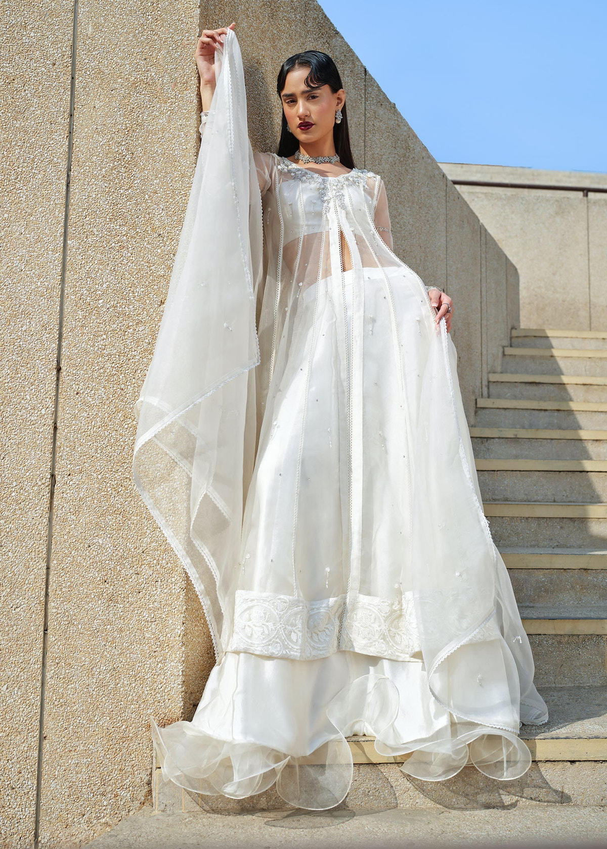 Mahum Asad | Sarai Luxury Formals | Crown, image 2