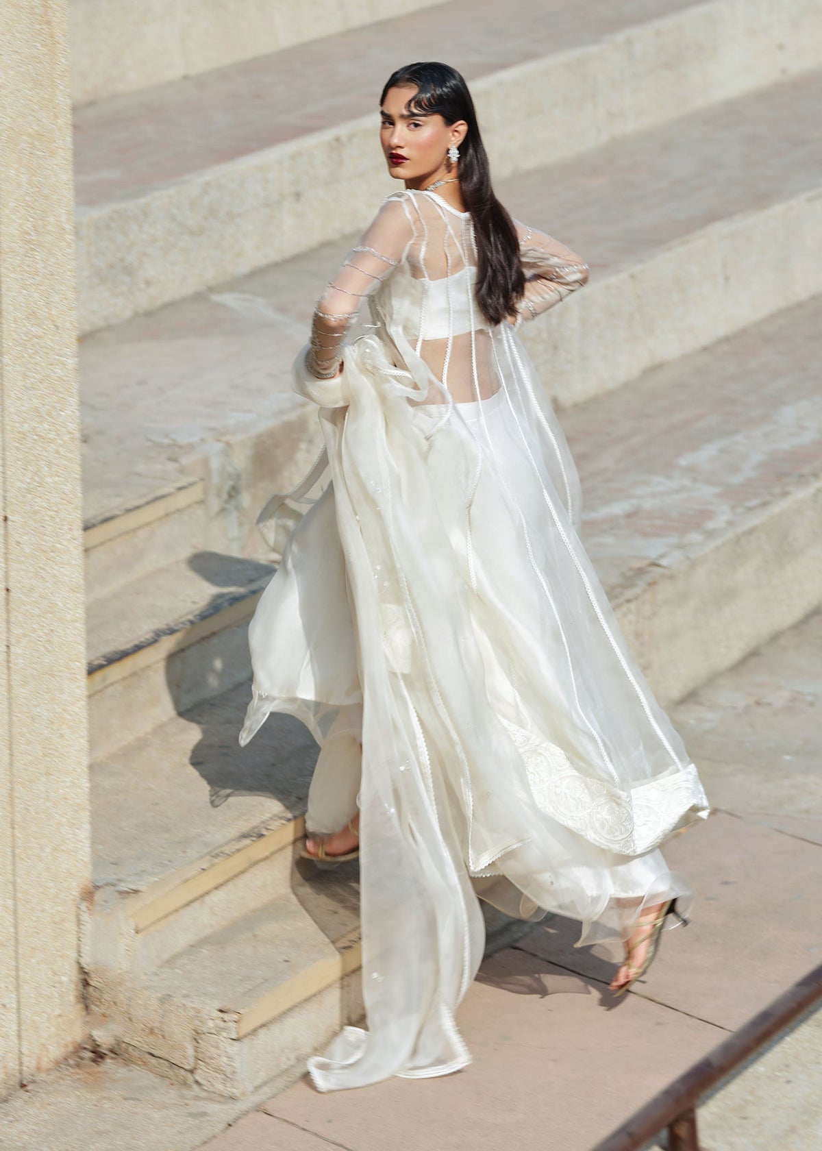 Mahum Asad | Sarai Luxury Formals | Crown, image 7