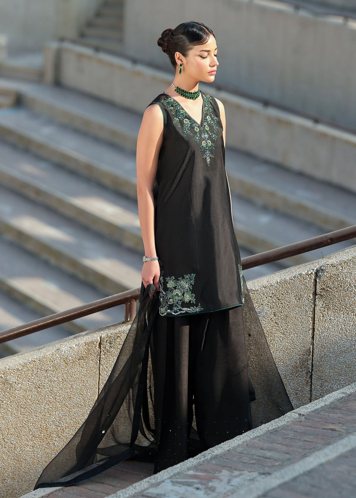 Mahum Asad | Sarai Luxury Formals | Onyx-5