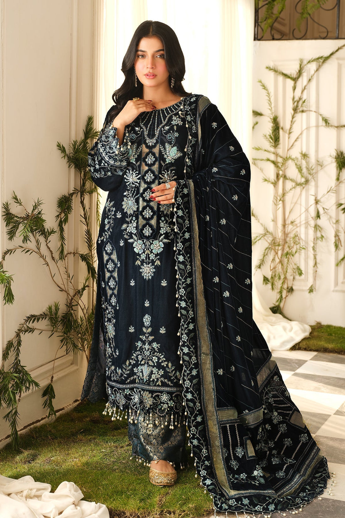 Raeesa Premium | Sheen Luxury Velvet | Zeve -  Raeesa Premium Ladies Clothes -  House of Maryam