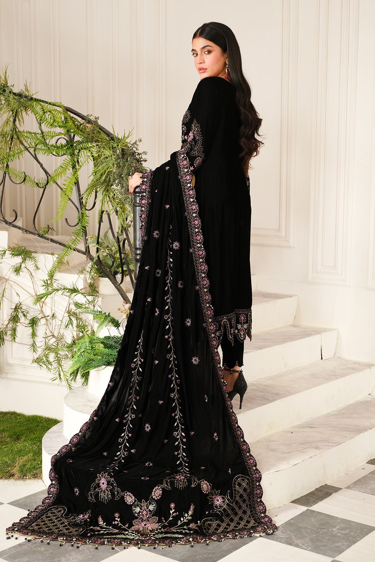 Raeesa Premium | Sheen Luxury Velvet | Noir -  Raeesa Premium Ladies Clothes - Original Designer Dress - House of Maryam