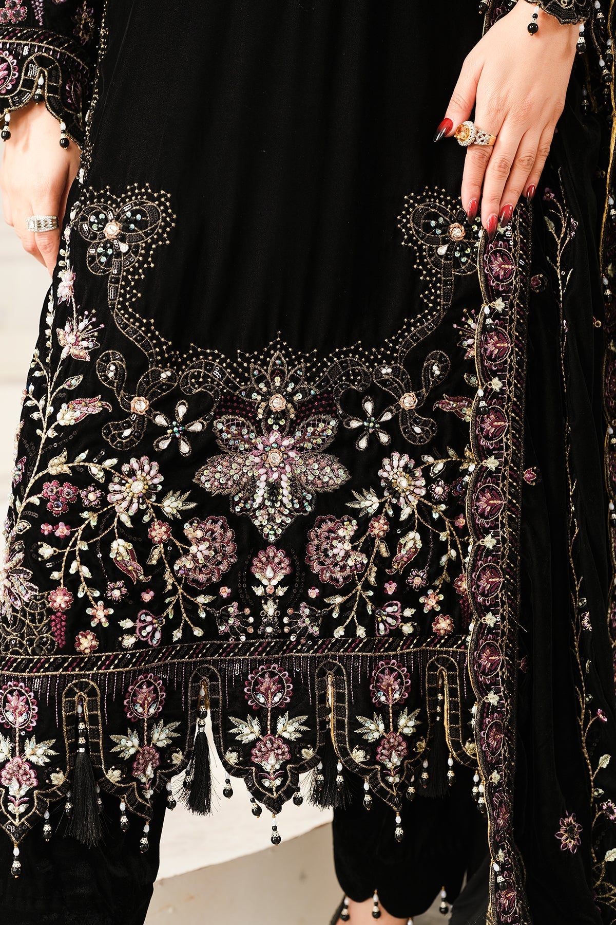 Raeesa Premium | Sheen Luxury Velvet | Noir -  Raeesa Premium Ladies Clothes - Original Designer Dress - House of Maryam