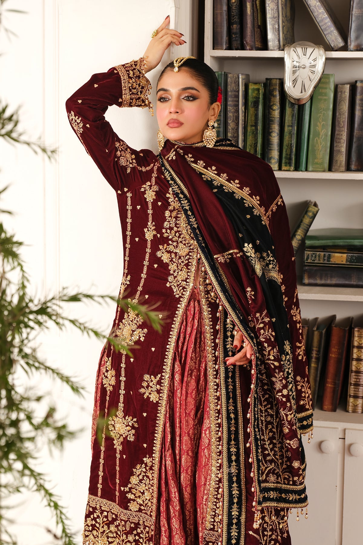Raeesa Premium | Sheen Luxury Velvet | Sitara -  Raeesa Premium Ladies Clothes -  House of Maryam