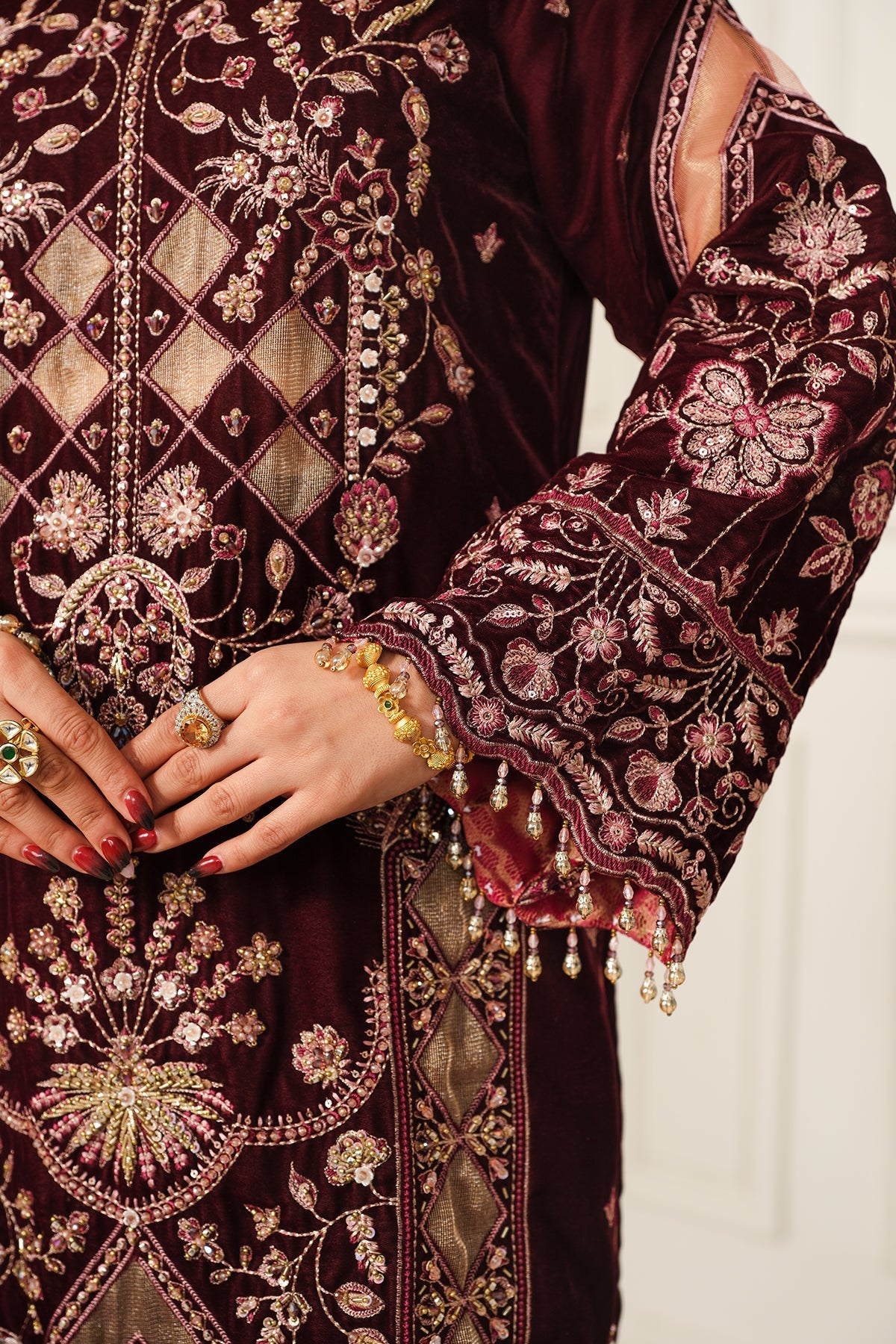 Raeesa Premium | Sheen Luxury Velvet | Poosh -  Raeesa Premium Ladies Clothes - Original Designer Dress - House of Maryam
