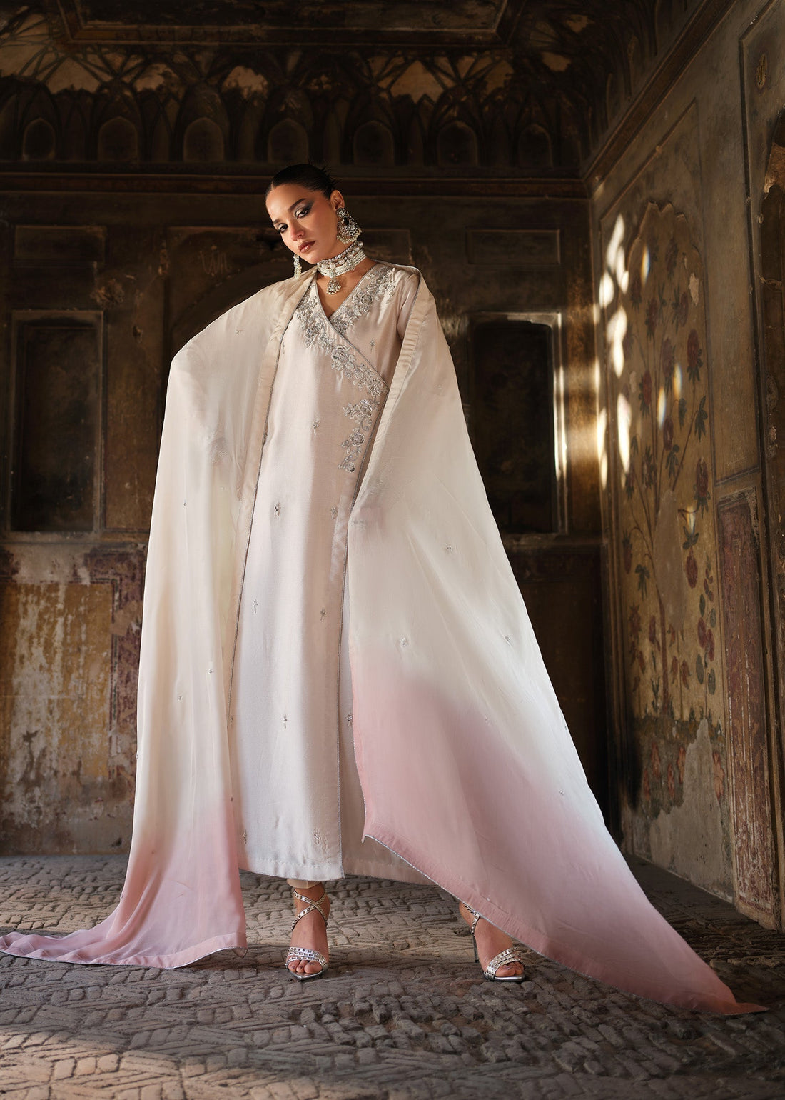 Mahum Asad | Silence She Enters | White Noise