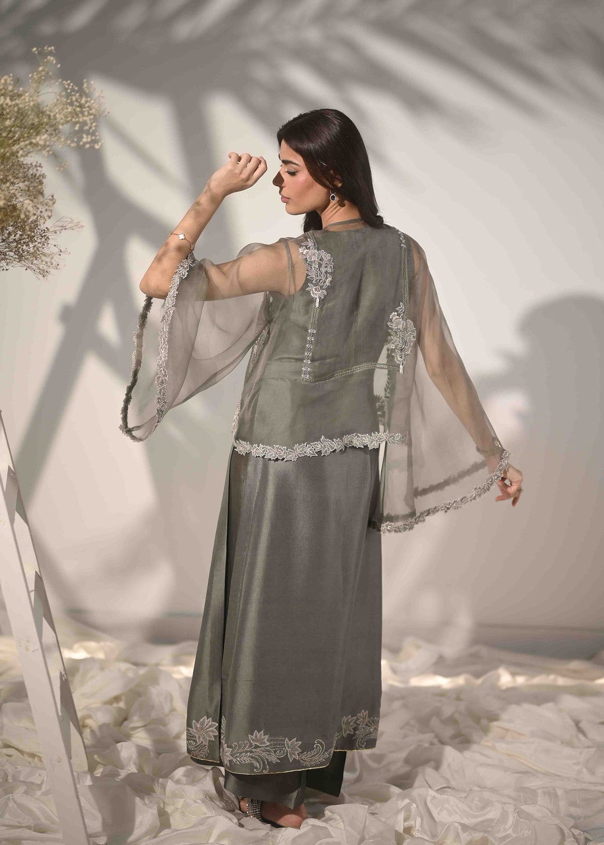 Umsha | Lumiere Luxe Edit | Moon Luxe, image 2