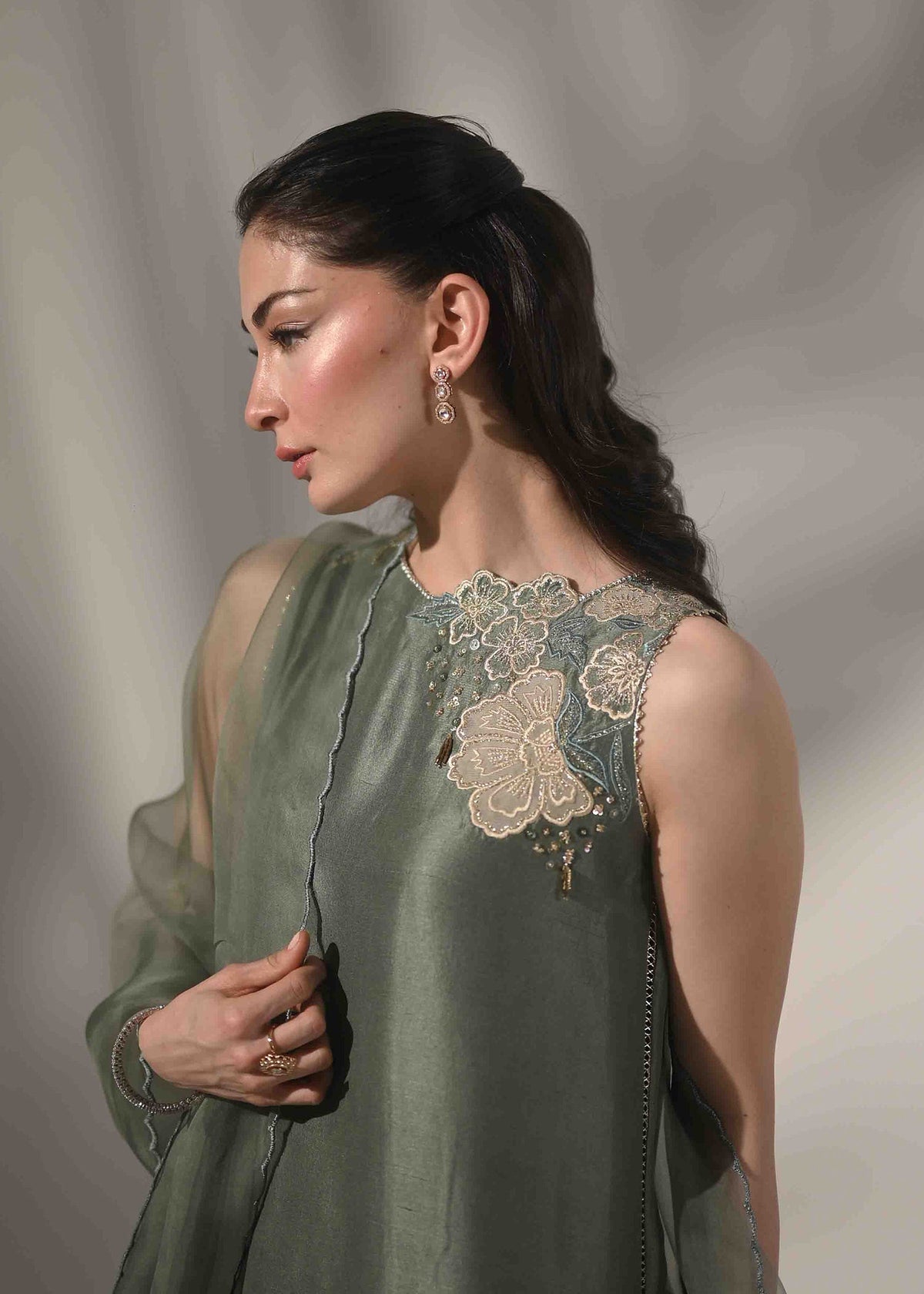 Umsha | Lumiere Luxe Edit | Diamond Glow, image 3