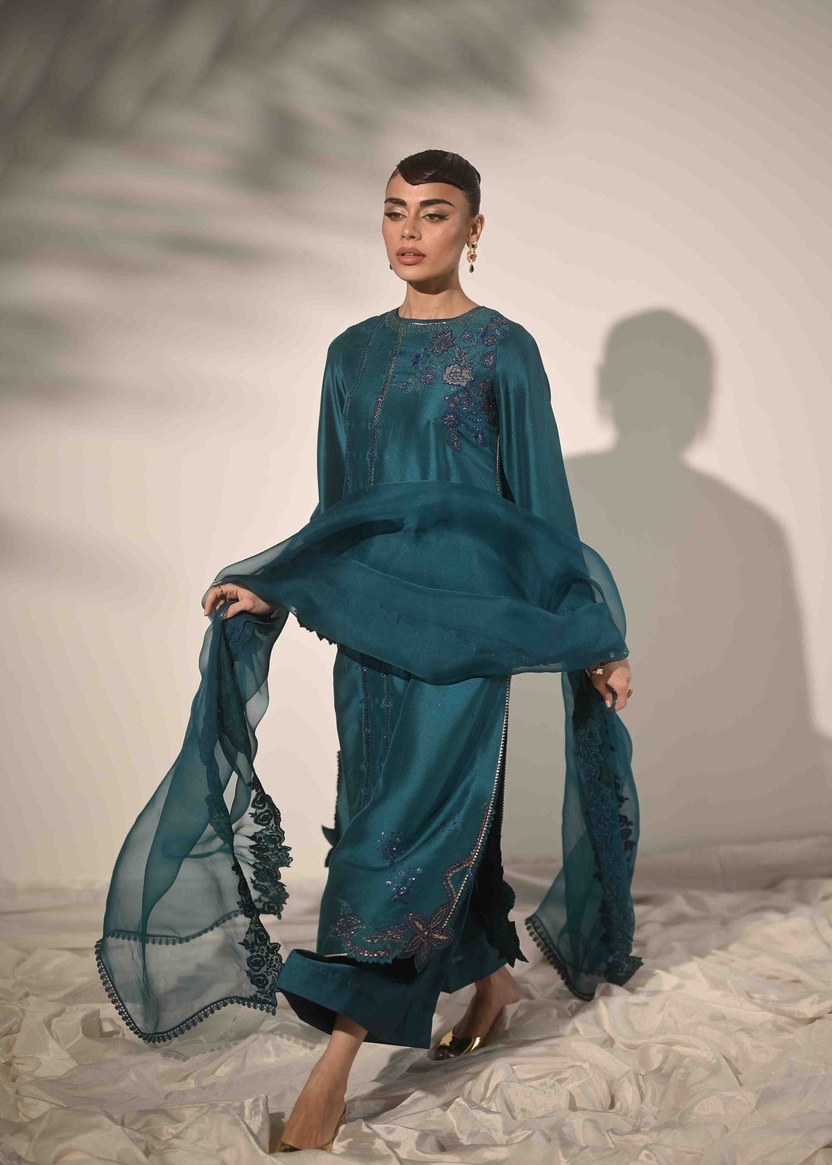 Umsha | Lumiere Luxe Edit | Marine Teal, image 4