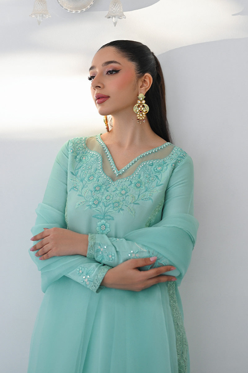 Mina Hasan | Signature Pret | Nyra, image 3