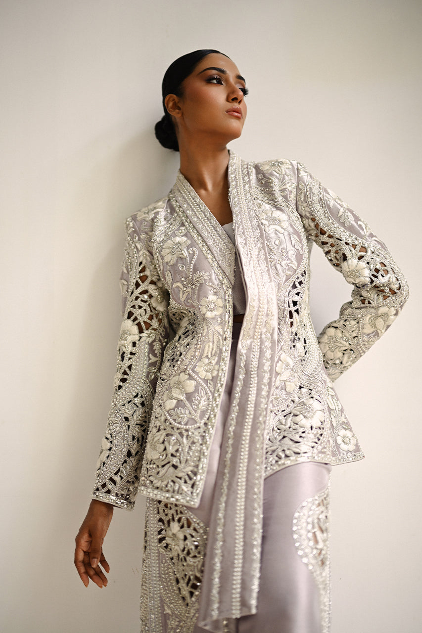 Sania Maskatiya | Fall Festive Shimmer | Ruvi, image 3