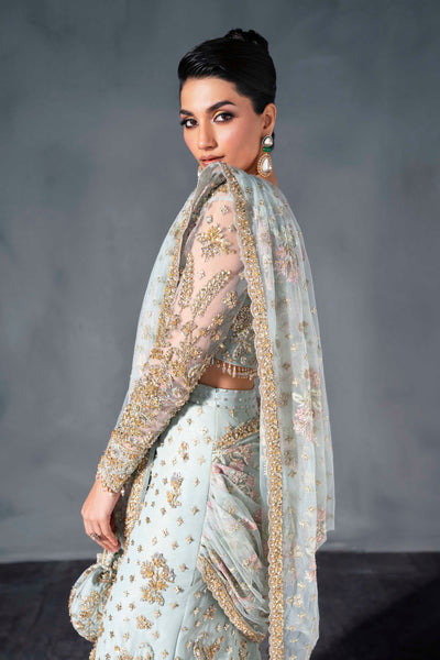 Akbar Aslam Evadelle powder blue bridal lehenga choli, photo 4