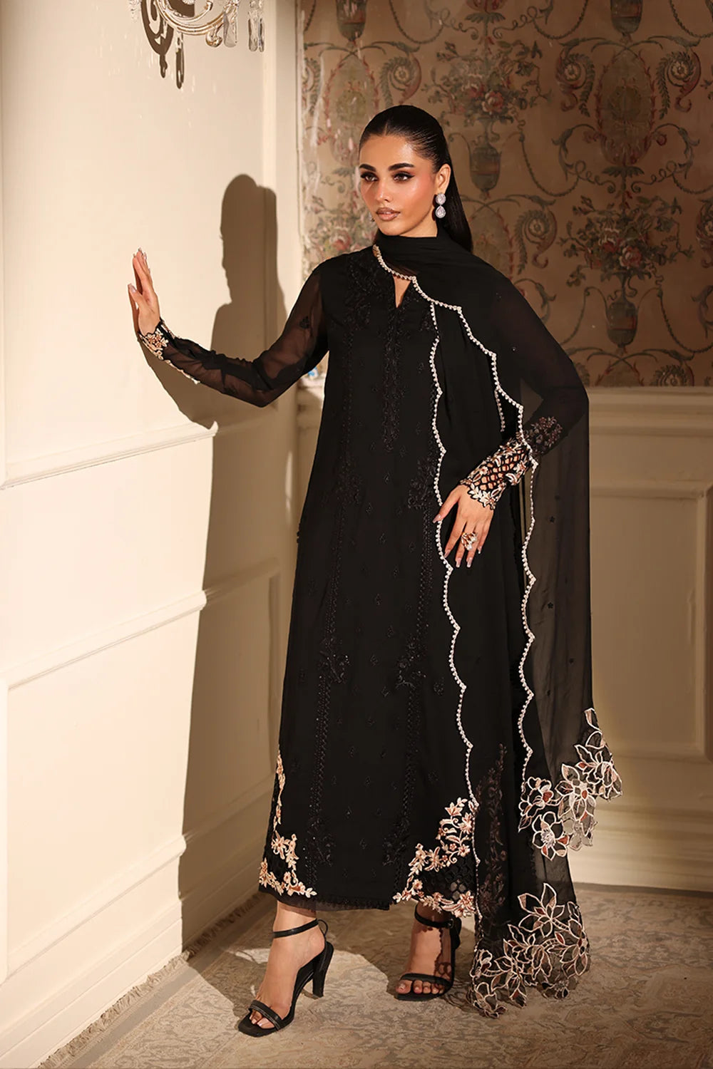 Azure | Ensembles | Dusken Lace, image 2