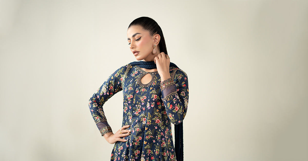 Maria B | Luxury Winter Pret 25 | DW-EA24-81R1-Blue, image 7