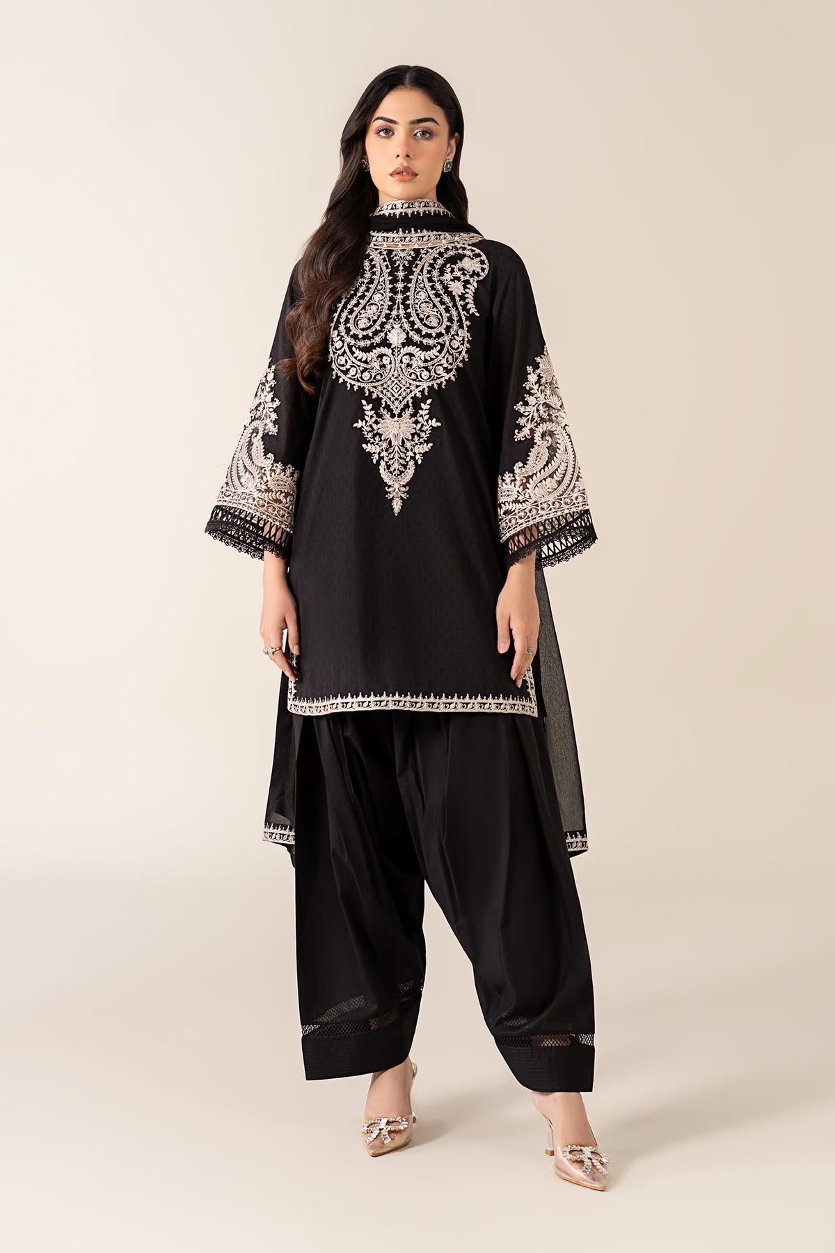 Maria B | Luxury Winter Pret 25 | DW-MN25-12-Black