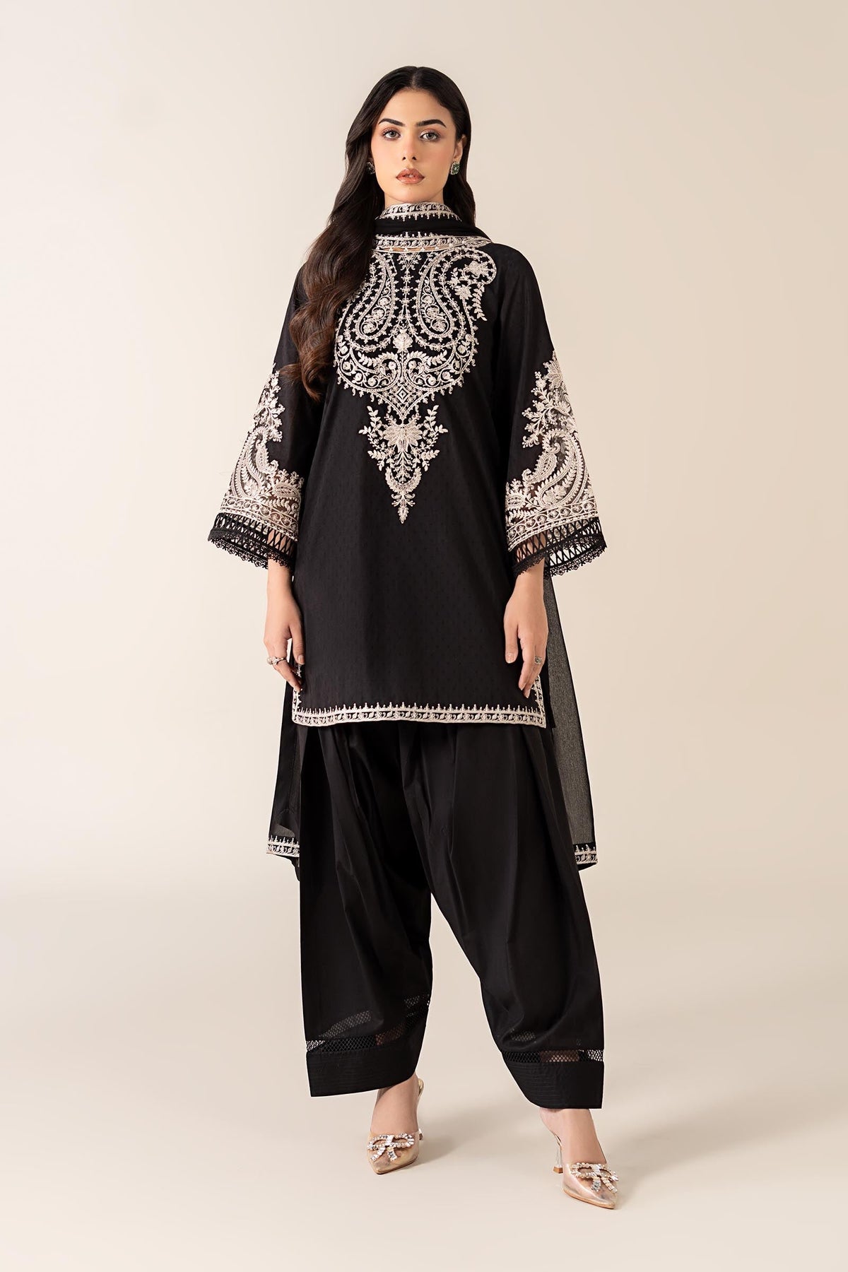 Maria B | Pre Fall Dresses | 3 Piece Embroidered Dobby Suit Black4
