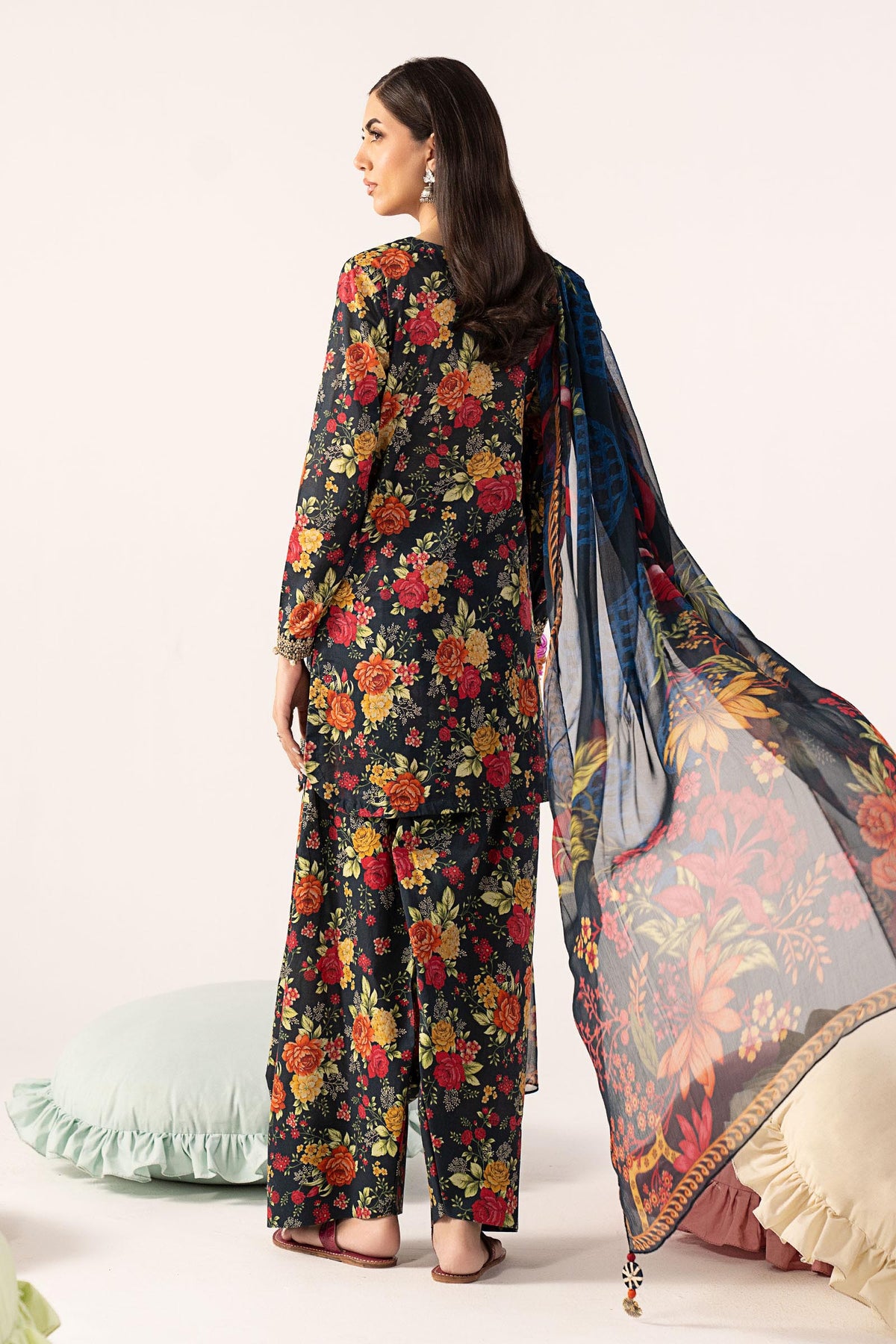 Maria B | Luxury Pret Pre Fall | DW-PF25-63R1-Teal, image 2