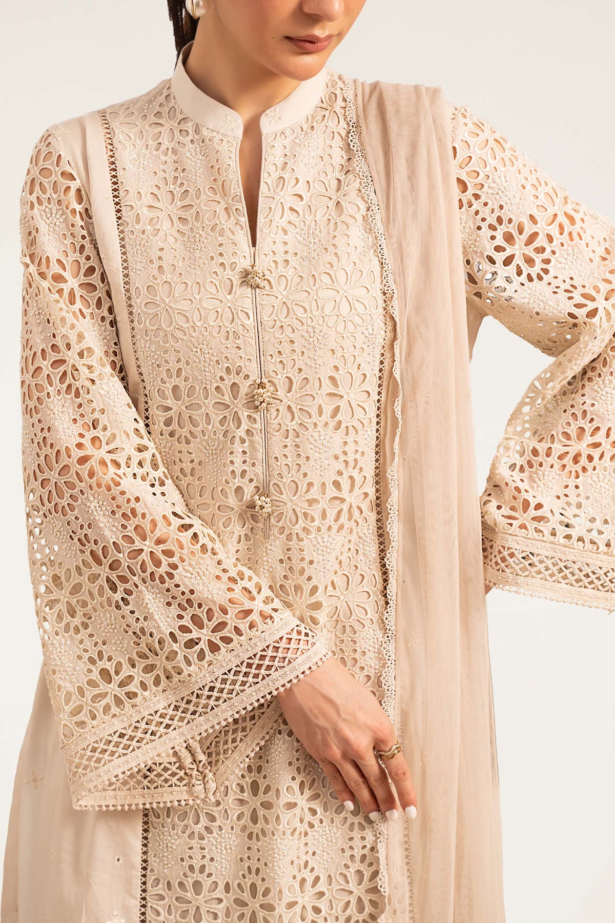 Maria B | Luxury Pret Pre Fall | DW-PF26-18-BEIGE, image 3