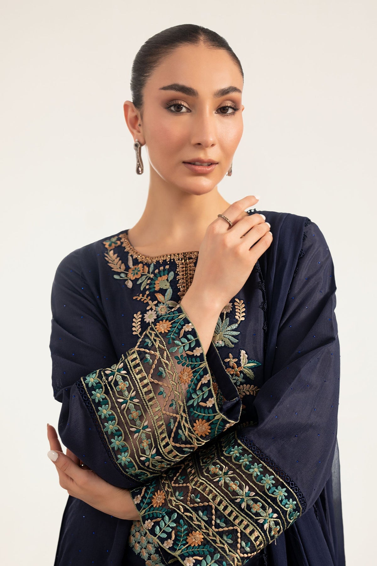 Maria B | Luxury Pret Pre Fall | DW-PF26-19-Blue, image 3