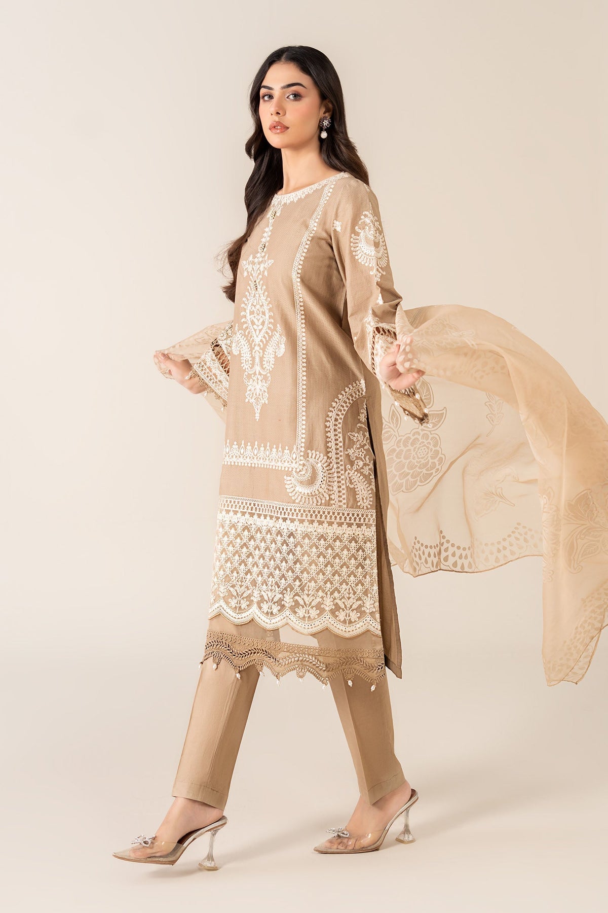 Maria B | Luxury Winter Pret 25 | DW-EA23-26R1-Coffee, image 7
