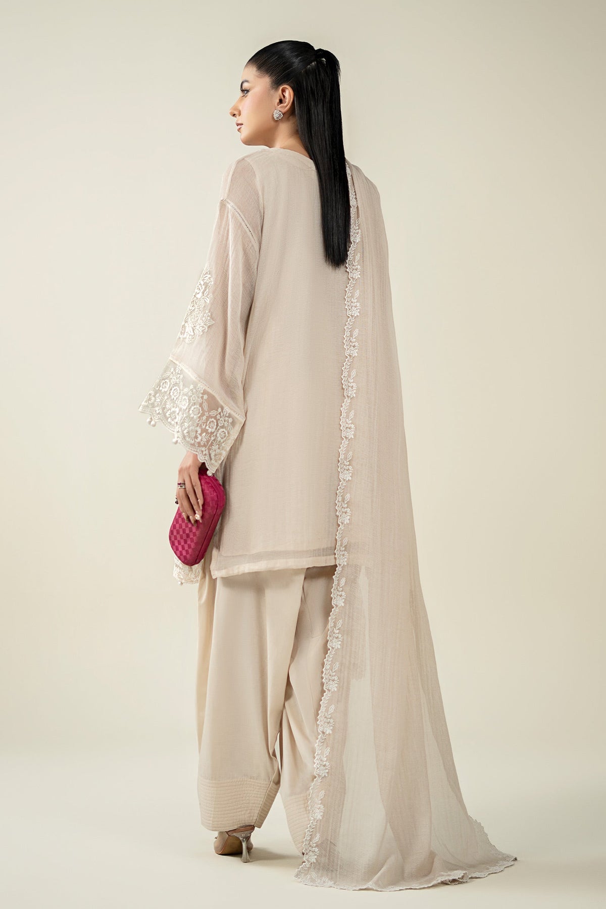 Maria B | Luxury Winter Pret 25 | DW-EA25-123-Off White-2
