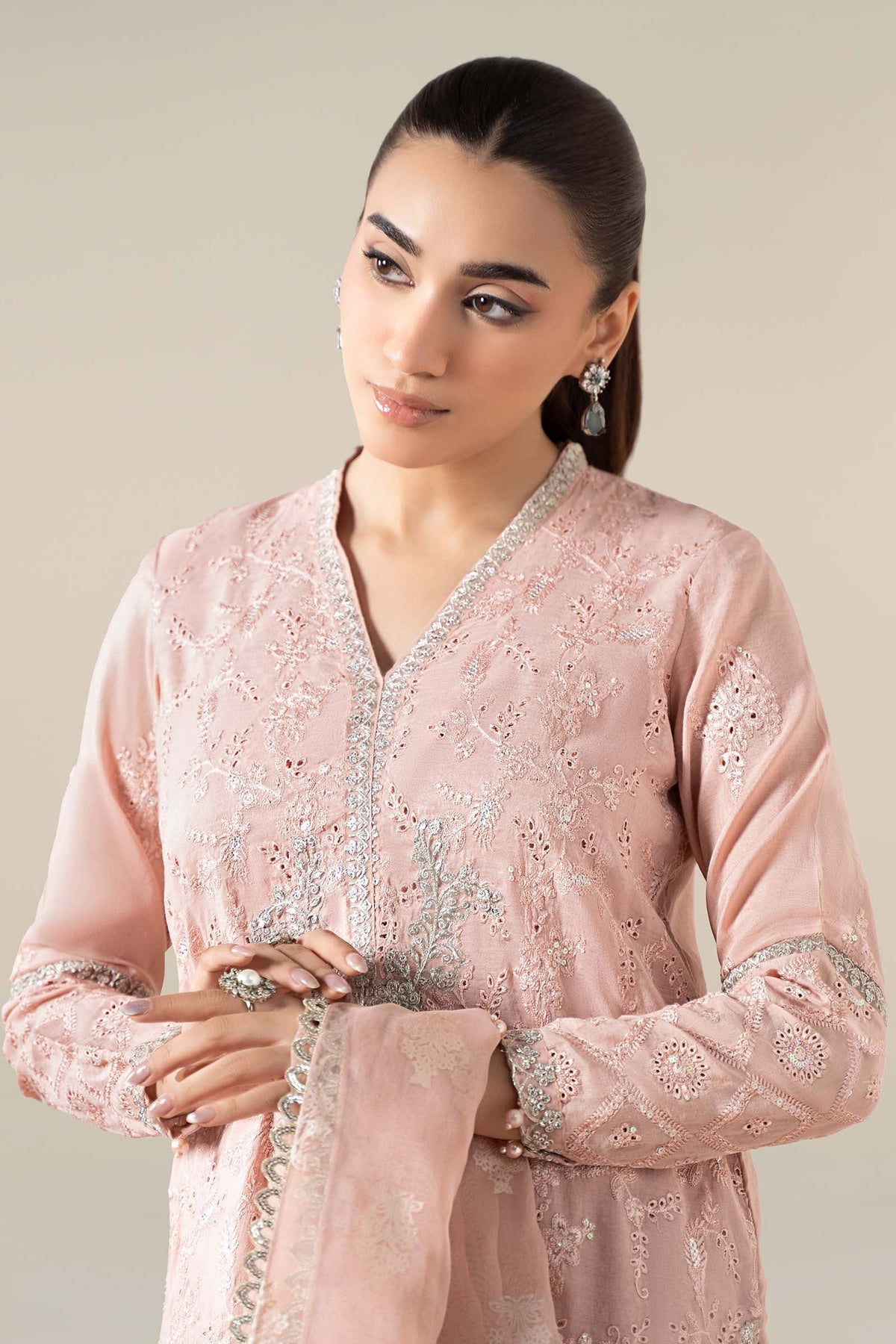 Maria B | Luxury Winter Pret 25 | DW-EA25-13-Peach, image 4