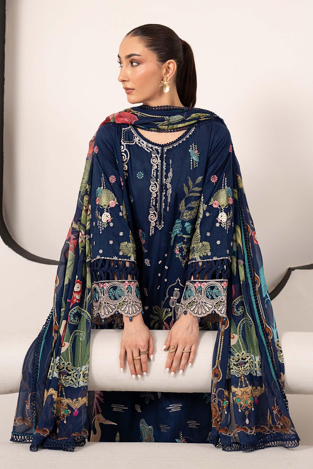 Maria B | Luxury Pret Pre Fall | DW-EA26-11-Blue, image 3