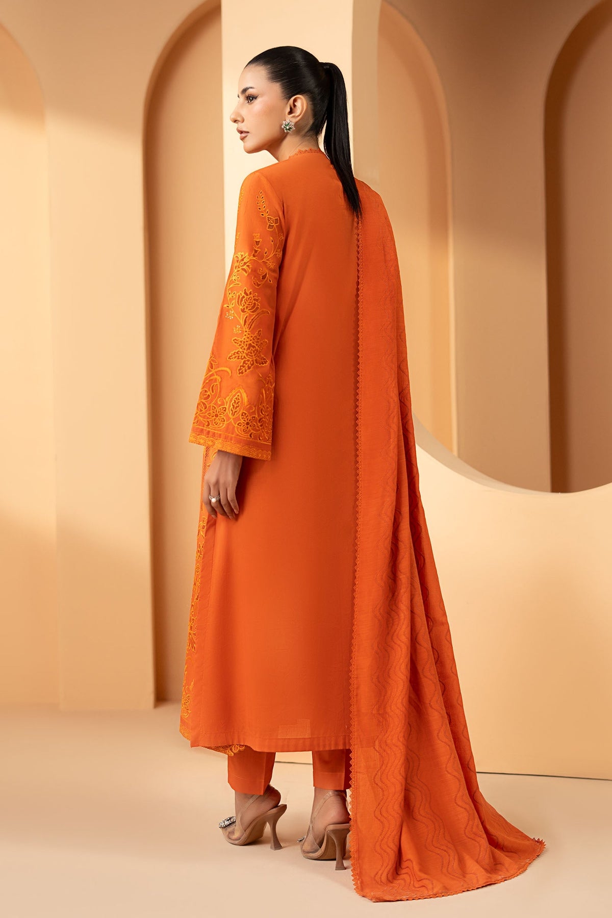 Maria B | Luxury Pret Pre Fall | DW-EF26-30-Orange, image 2