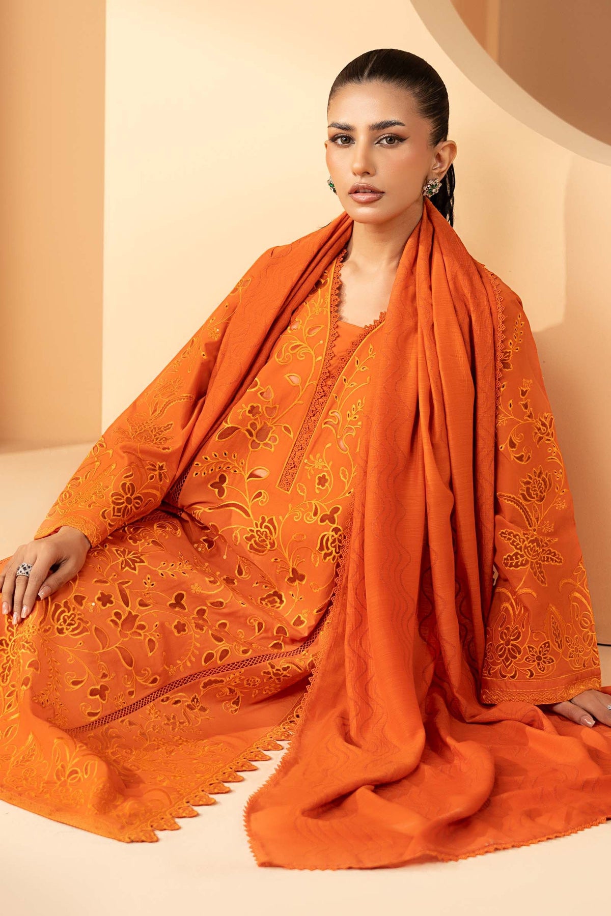 Maria B | Luxury Pret Pre Fall | DW-EF26-30-Orange, image 3