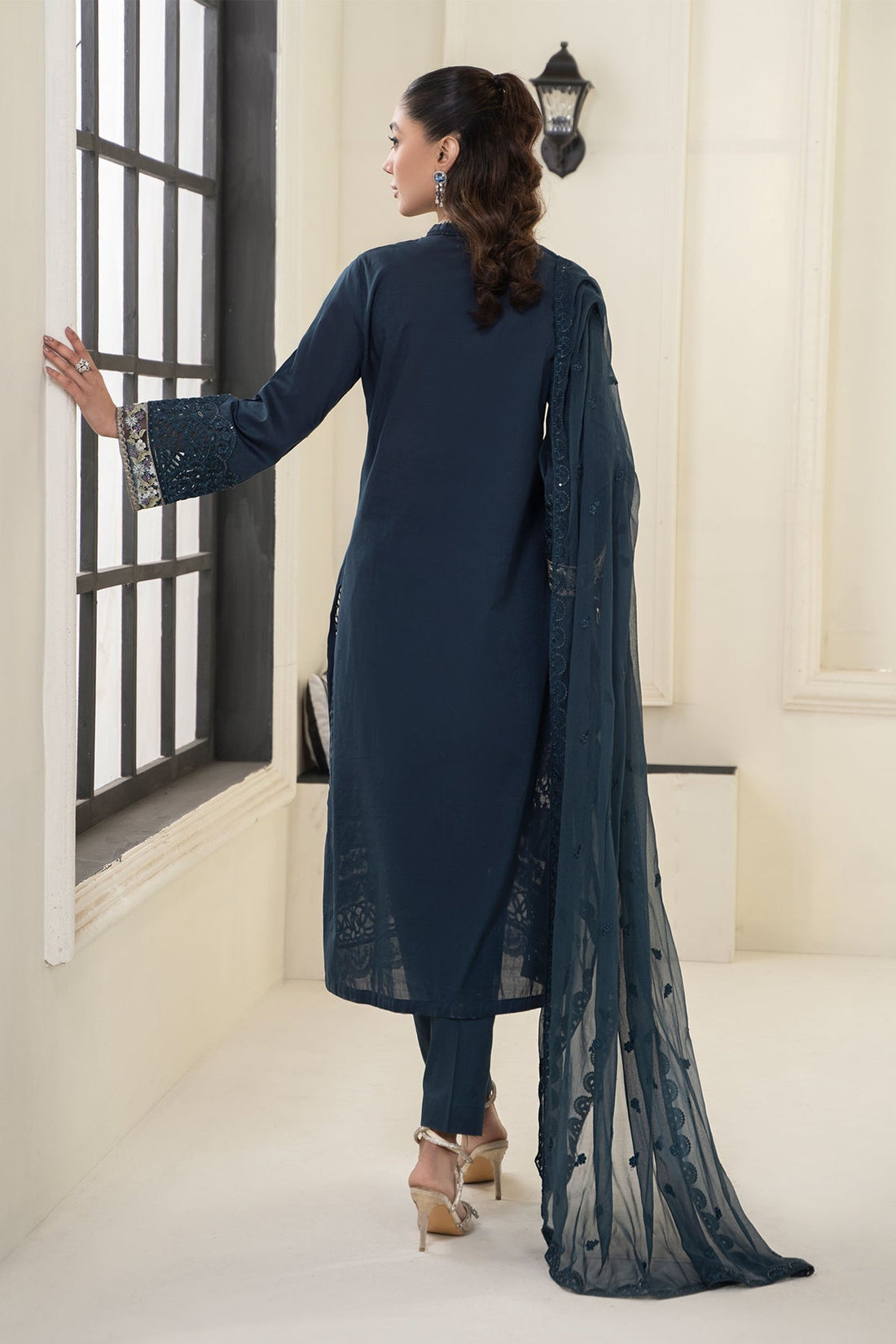 Maria B | Casual Pret 2024 | DW-EF24-17 by Designer Maria B - House of Maryam - Pakistani Designer Ethnic Wear in {{ shop.shopifyCountryName }}