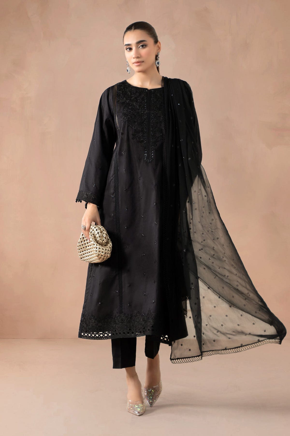 Maria B | Luxury Winter Pret 25 | DW-MN24-12R1-Black
