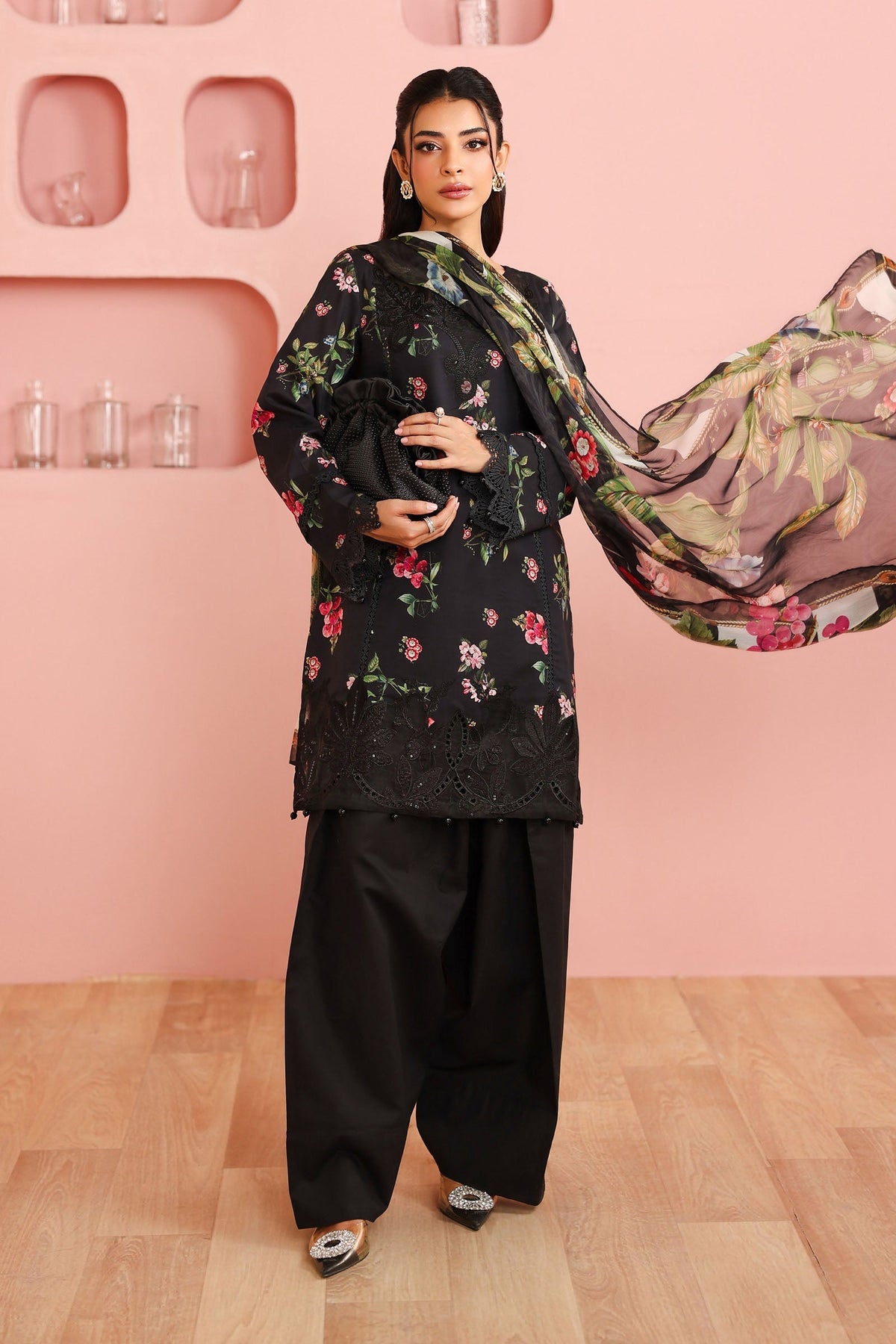 Maria B | Luxury Winter Pret 25 | DW-PF25-06-Black-3