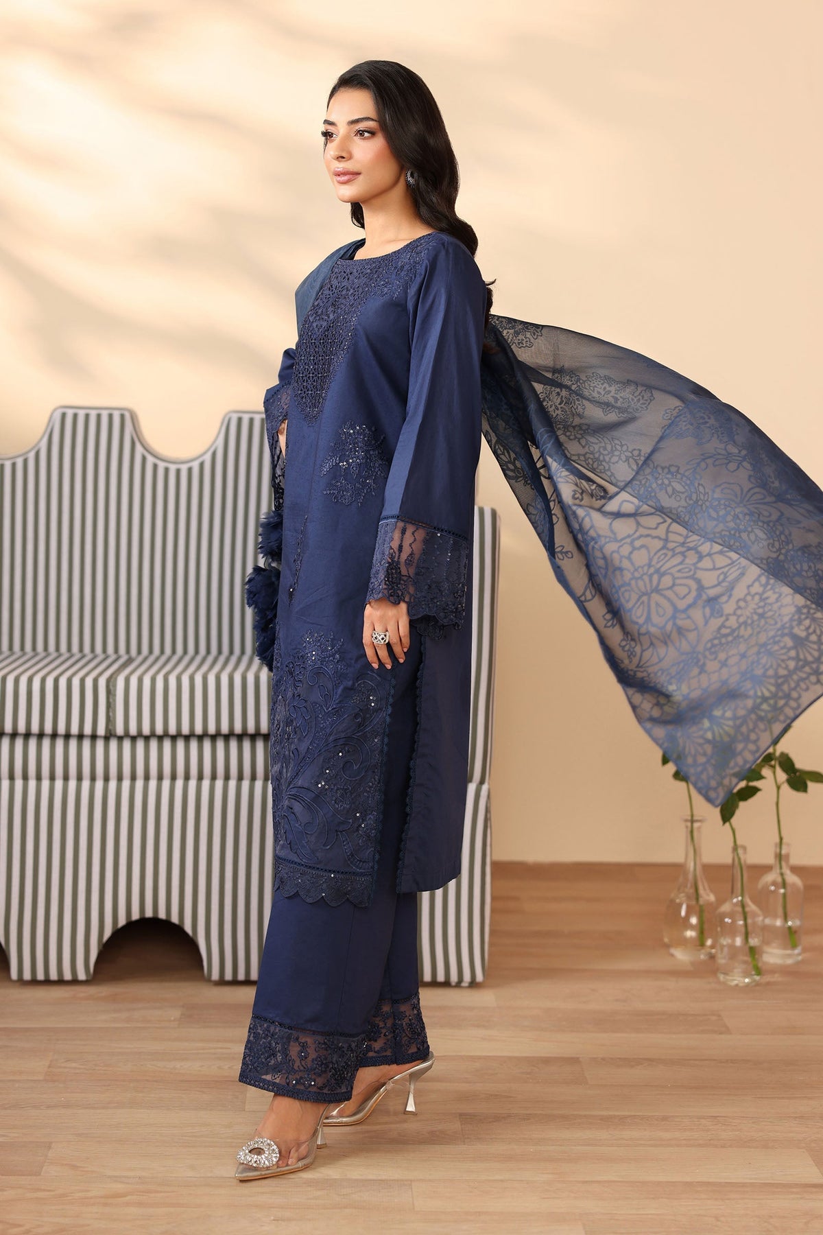 Maria B | Pre Fall Dresses | 3 Piece Embroidered Dobby Suit Navy Blue, image 3