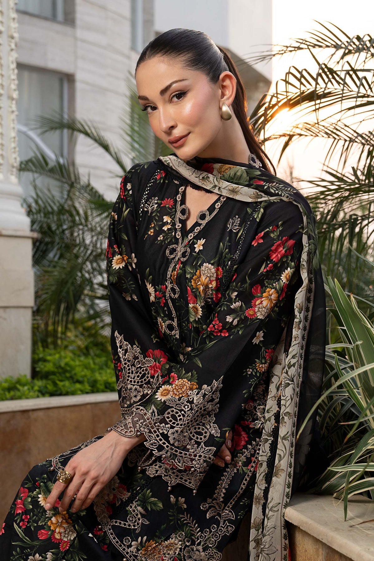 Maria B | Luxury Pret Pre Fall | DW-PF26-03-Black, image 3